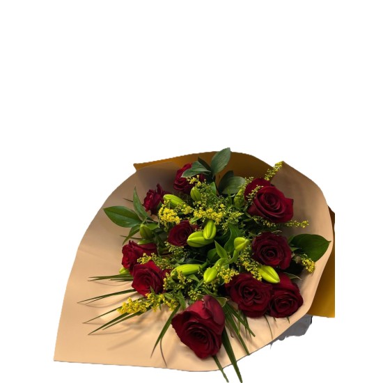 Buchet de Flori 11 Trandafiri, 2 crini 2 limonium 